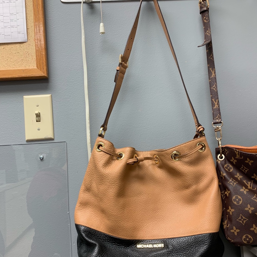 Michael kors - Picture 1 of 5